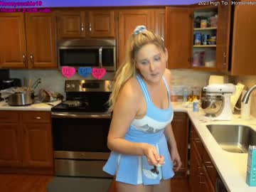 Nude cam girl 19honeysuckle image #3706283