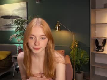 Nude cam girl lily_devi image #2340365
