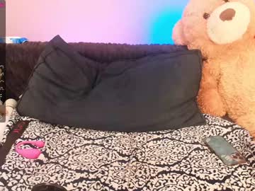 Nude cam girl khloeexoxo image #3155749