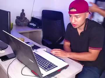 Nude cam man tommy_jhonn image #2509662