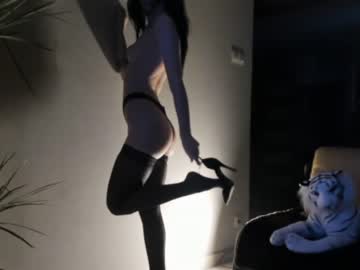 Nude cam girl sofiaandwonderland image #2148449