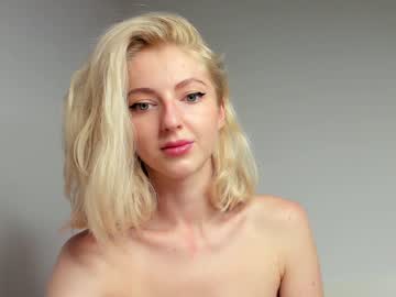 Nude cam girl yournaughtymiss image #2107744