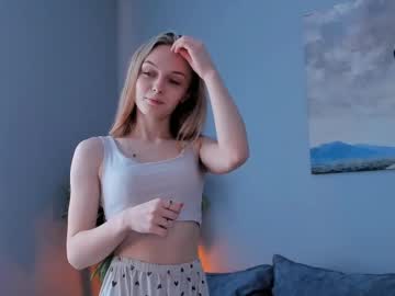Nude cam girl edaclose image #7025129