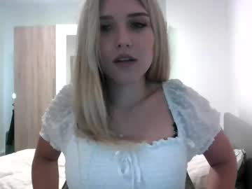Nude cam girl iam_popstar image #6975985