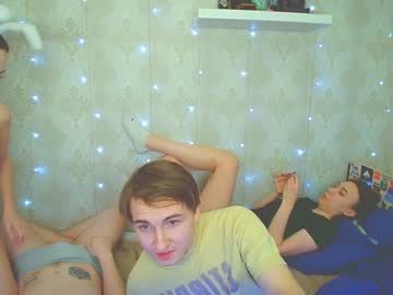 Nude cam couple lolly_bendo image #3704855
