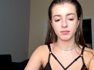Nude cam girl coy_amina_ image #3581792