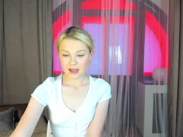 Nude cam girl betty_blush image #3230341