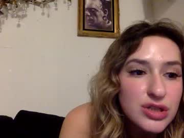 Nude cam girl alanarhodes image #6416043
