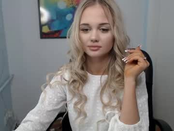Nude cam girl leila_il image #2145596