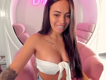Nude cam girl ashlyeroberts1 image #1752839