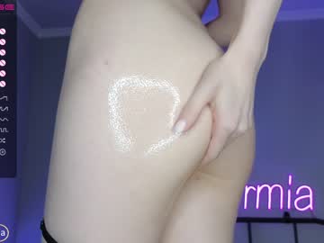 Nude cam girl ssolarmia image #4262335