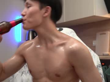 Nude cam man chan_pak image #1711621
