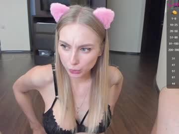 Nude cam couple meow_mia image #42105