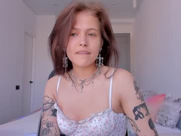 Nude cam girl adriana_hill image #2088040