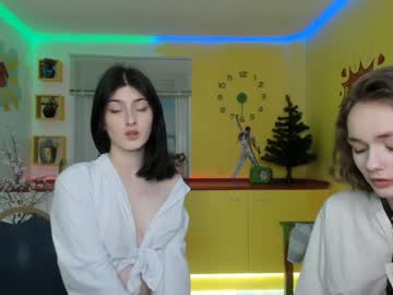 Nude cam couple lis_weena image #898326