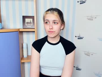 Nude cam girl sun_like_hugs image #4421618