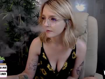 Nude cam girl ginger_pie image #2526077