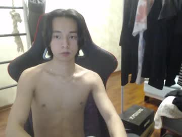Nude cam man holayvng image #1396082