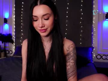 Nude cam girl miladenver image #5456548