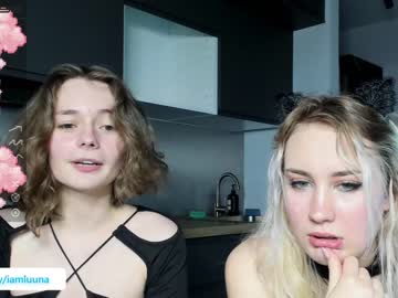 Nude cam girl mxxnsxsul image #2856972