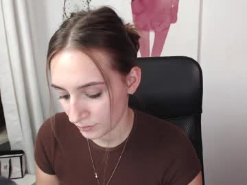 lili_petit nude girls camming