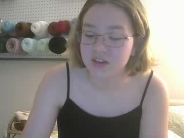 Nude cam girl ftarh18 image #4408081