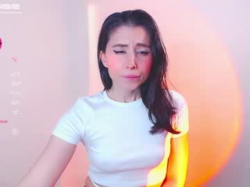 Nude cam girl s_sashap image #2824640