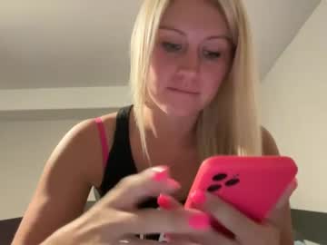 Nude cam girl smexxii93 image #5022929