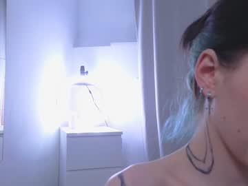 Nude cam girl kaworuna image #4813773