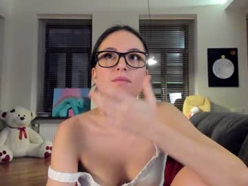 Nude cam girl michi_souffl image #757064