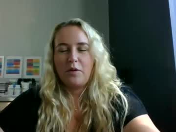 Nude cam girl blonde4lyfe image #5286412