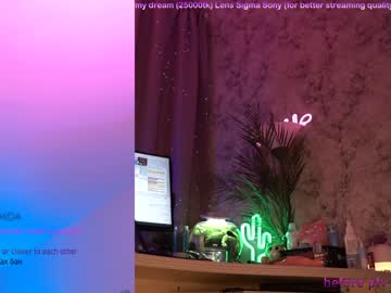 Nude cam girl kronniekray image #935669