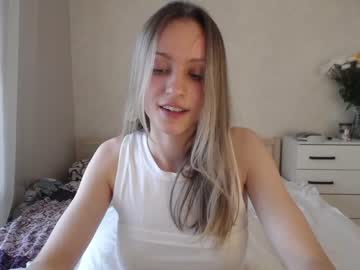 Nude cam girl fflloowweerr image #5433197