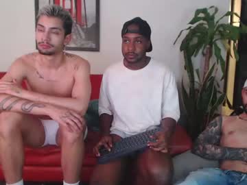 Nude cam man fratguysonline image #3628118