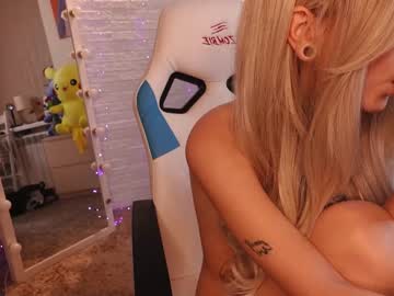 Nude cam girl daisy_sshine image #5977747