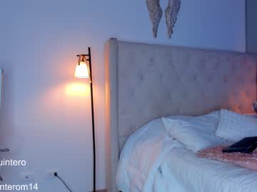 Nude cam girl swt_molly image #5979394