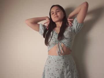 Nude cam girl helenmoors image #3926006