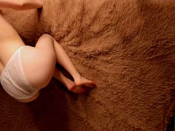 Nude cam girl amandamedrano image #3683569