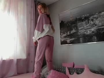 Nude cam girl _mito_69 image #4415278