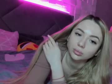 Nude cam girl meryfoxxx image #3064156