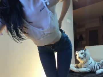 Nude cam girl sofiaandwonderland image #2479495
