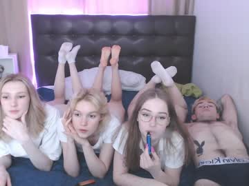 Nude cam couple hizgi image #1902616