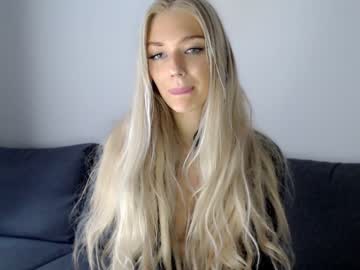 Nude cam girl pervyblonde image #2727327