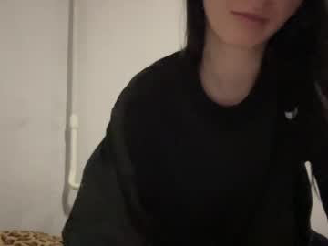 luxyahoney nude girls camming