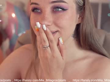 Nude cam girl mia_milagros image #2337102