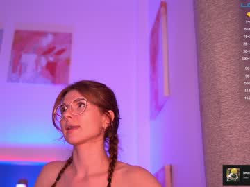 Nude cam girl sweetkira555 image #2878189