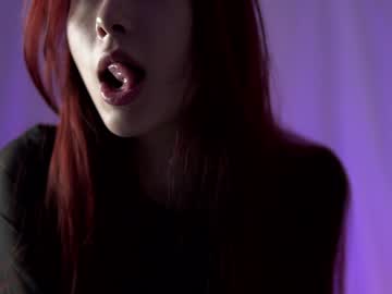 Nude cam girl neferpita image #6726283