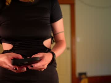 Nude cam girl crimsonxrapture image #2163179