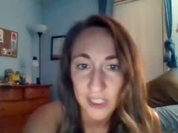 Nude cam girl harmlesshedone image #2186535