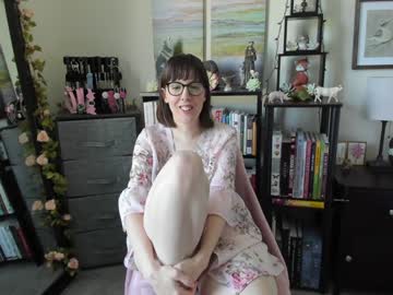 Nude cam girl ellynaomi image #2011079